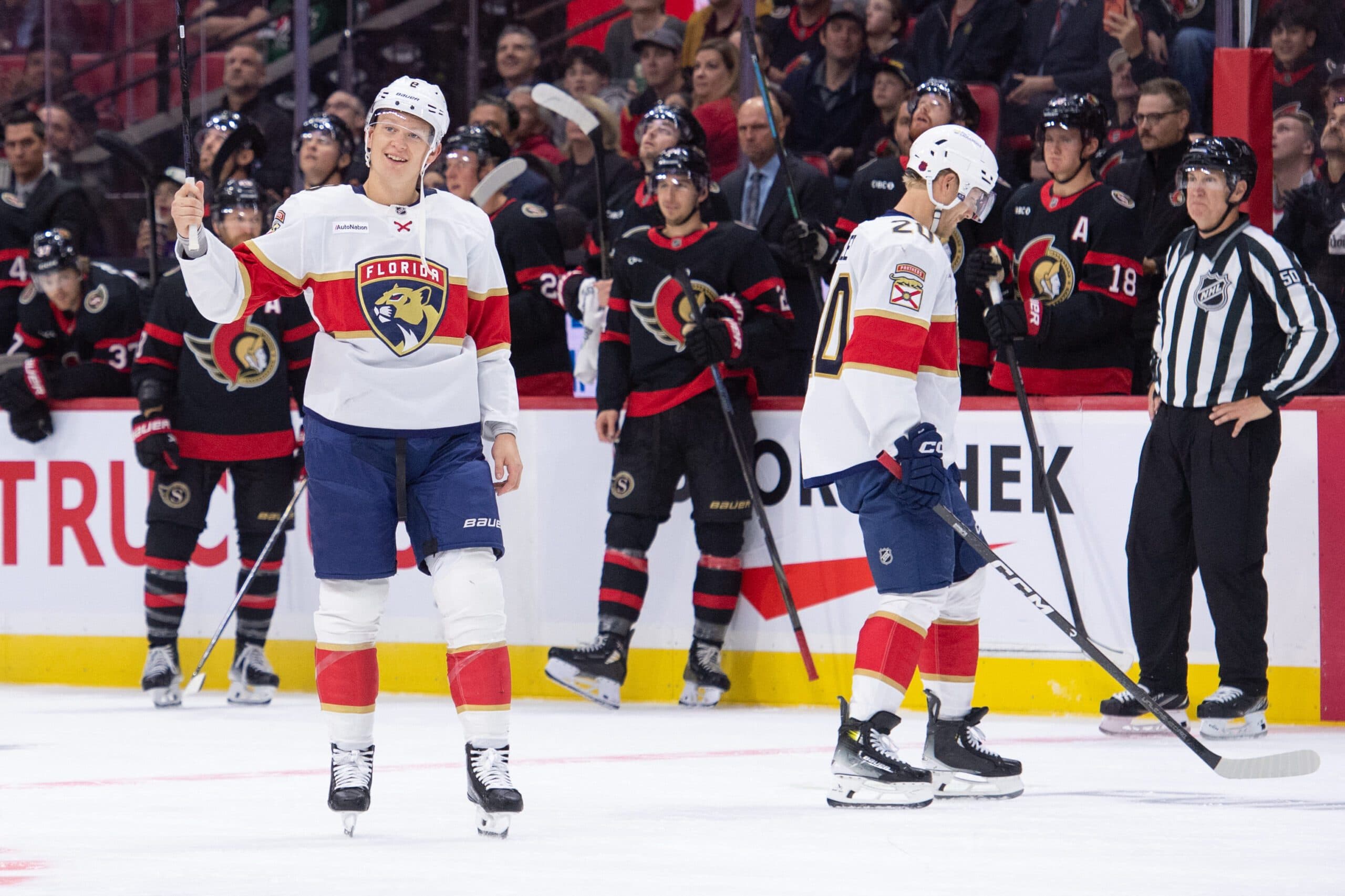 Senators fans throw dozens of Brady Tkachuk jerseys on ice