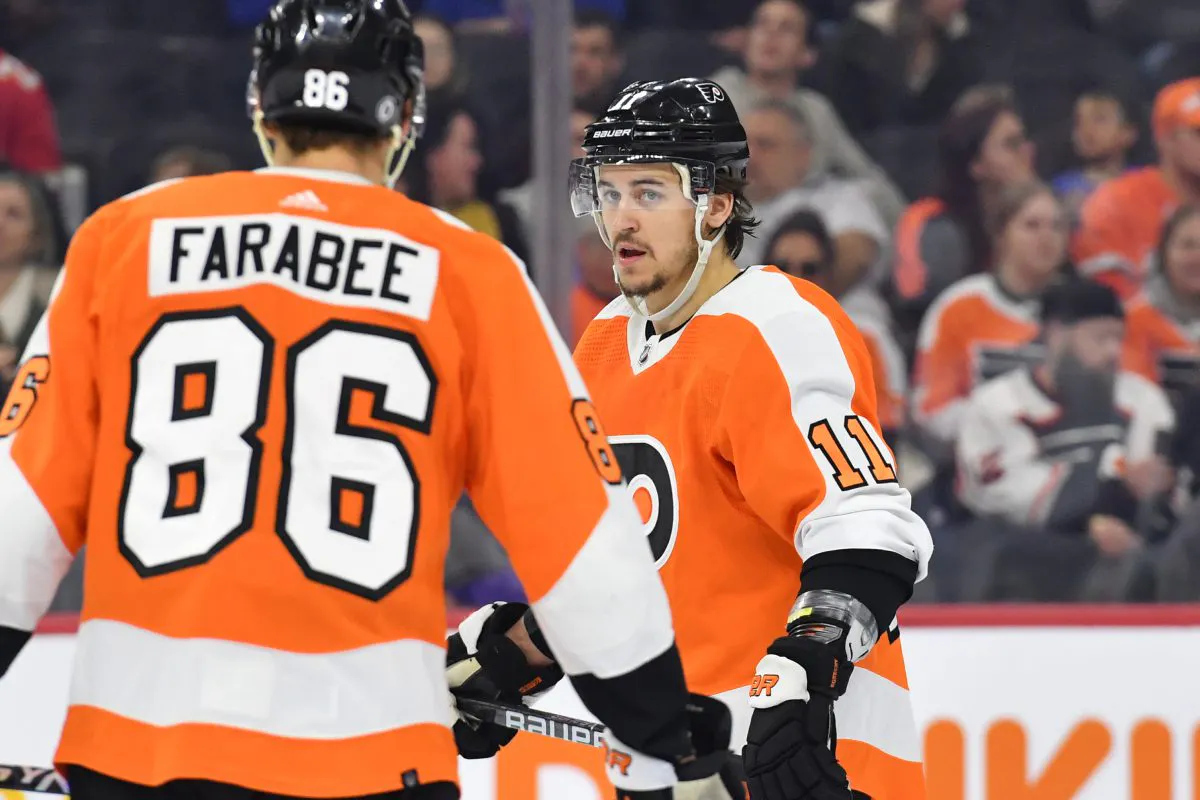 Claude Giroux in a Panthers jersey instead of Flyers doesn't feel